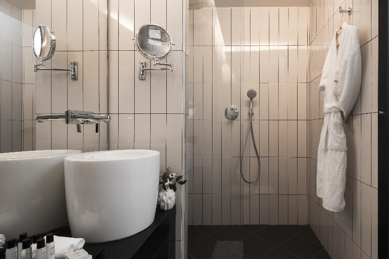 Hotel Leonardo Boutique 4*